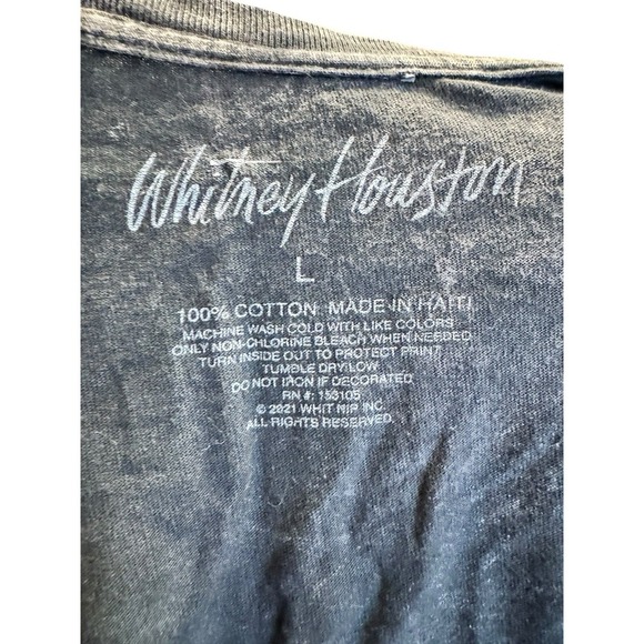 Whitney Houston Graphic T-Shirt Women's L Black Acid Wash Tee 2021 Concert - Picture 6 of 6